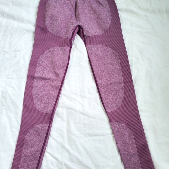 Womens Purple active stretch workout leggings - Picture 3 of 3